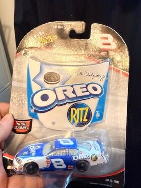 Winners Circle Dale Jr #8 Oreo/ritz car